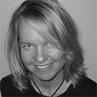 Black-and-white portrait of Katia Noyes